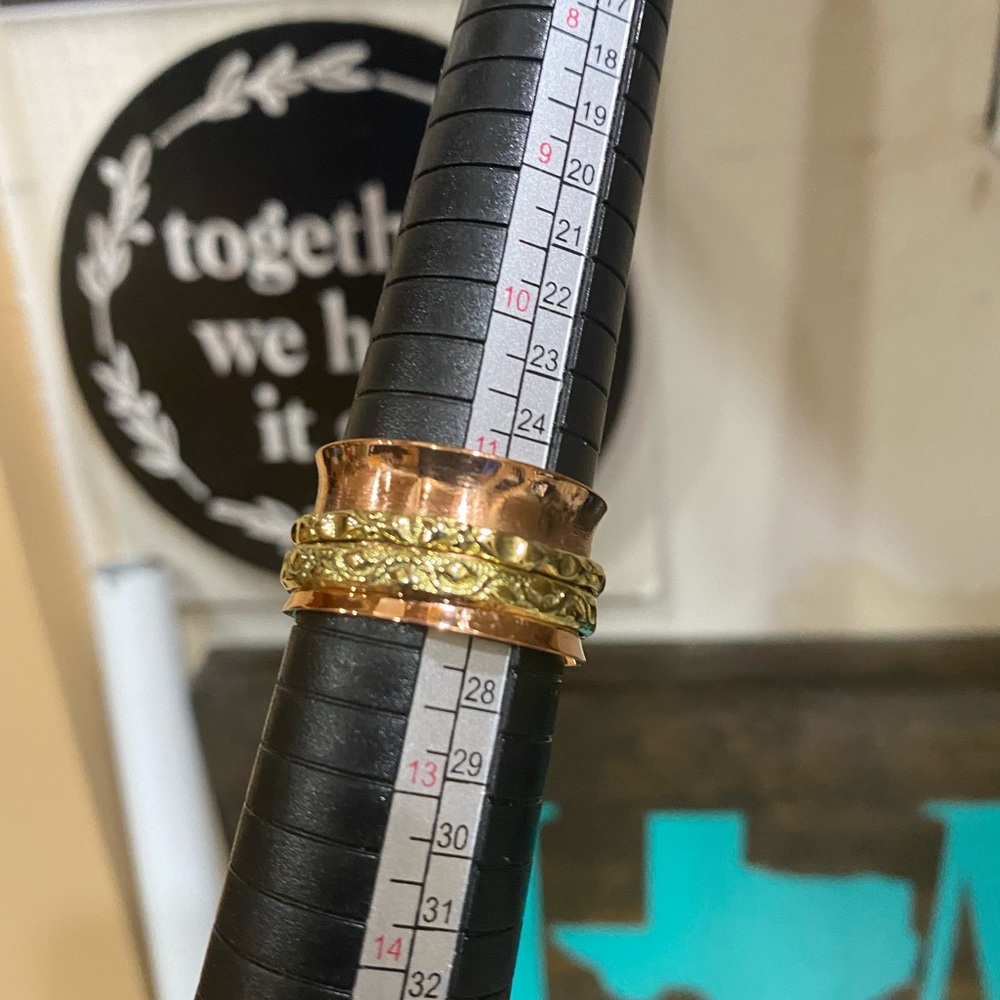Mens spinner copper ring